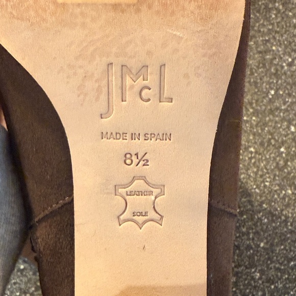 J McLaughlin Chic Brown Suede Women's Heeled Boots - size 8.5 - Picture 2 of 6